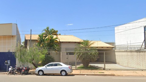 Casa 3 quartos a venda em Caldas Novas no setor Itanhaga I - Em frente ao Coliseu Gastrobar 