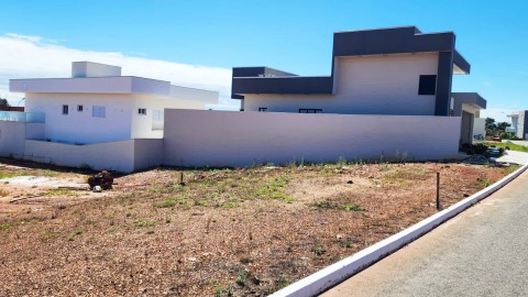 Lote a venda em Caldas Novas no Condomínio de alto padrão Del Fiore - área de 436m